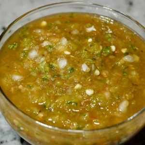 Canned Salsa, Jalapeño Salsa, Best Salsa Recipe, Roasted Tomatillo Salsa, Mexican Salsa Recipes, Salsa Salsa, Easy Salsa Recipe, Roasted Tomatillo, Salsa Guacamole