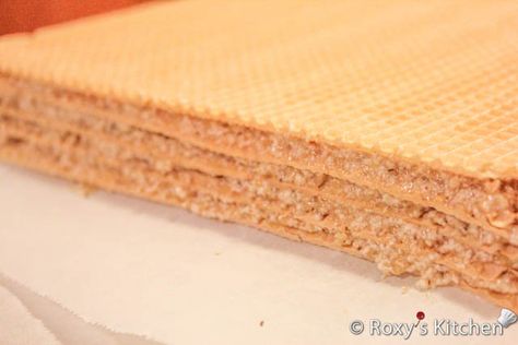 Wafer Sheets with Walnut Cream II-10 Wafer Sheets Recipe, Wafer Recipe, Polish Foods, Walnut Cream, Caramelized Sugar, Cookie Pops, Polish Recipes, Quick Desserts, 5 Ingredient