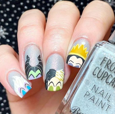 Ursula, Maleficent, Cruella Deville, The Evil Queen Disney Villain Nails Disney Villain Nails, Villain Nails, Nail Themes, Maleficent Nails, Fantastic Nails, Disney Nail Designs, Mickey Nails, Dragon Nails, Disney Nail