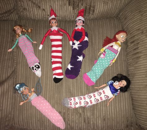 Sock sleepover ~ elf on the shelf Plush Elf On The Shelf Ideas, Elf On The Shelf Socks, Elf Sleepover, Messy Elf On The Shelf Ideas, Elf On The Shelf Sleepover, Elf Stuff, Bad Elf, Elf Shelf, Awesome Elf On The Shelf Ideas