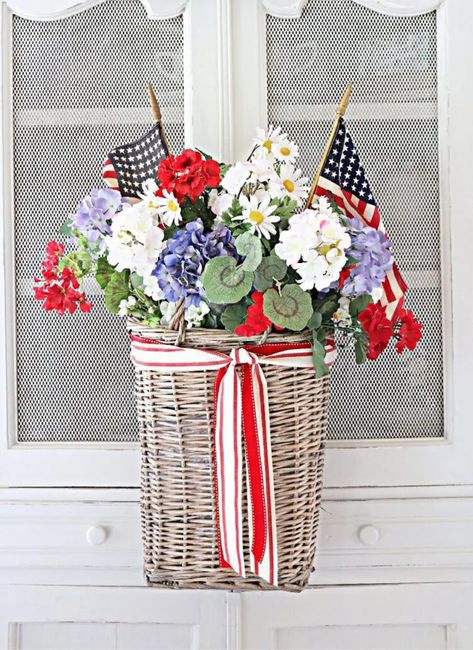 Patriotic Front Porch Decor, Front Door Basket, Patriotic Front Porch, Door Baskets, Pretty Porches, Front Door Baskets, Patriotic Porch, July Images, July 4th Holiday