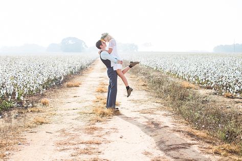 Fun & Flowers in a Field of Cotton Athens Atlanta GA Engagement & Couple Photographer » Claire Diana Photography | Athens GA Wedding Engagement Photographer Cotton Field Photography, Sunflower Pics, Field Pics, Flowers In A Field, Field Pictures, Crazy Pictures, Field Photos, Engagement Pose, Field Photography