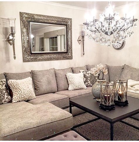 Living room style Over The Couch Wall Decor Ideas, Over The Couch Wall Decor, Glam Family Room, Couch Wall Decor Ideas, Couch Wall Decor, Couch Wall, Over The Couch, Wholesale Home Decor, Wall Decor Ideas