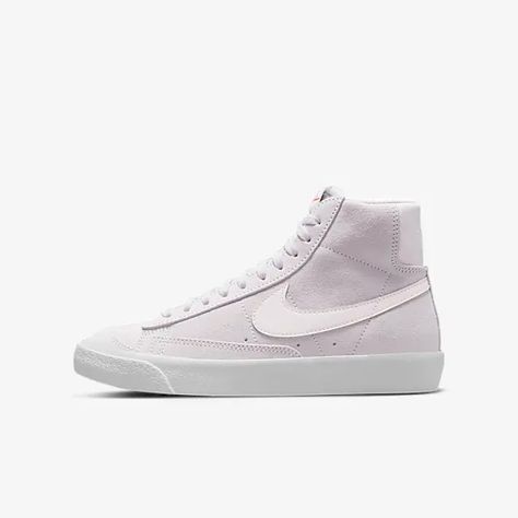 Products. Nike.com Nike Blazer Shoes, Crop Tops Jeans, Blazer Shoes, Sick Shoes, Kids Blazers, Blue Toes, Custom Shoes Diy, Stuff For School, Light Violet