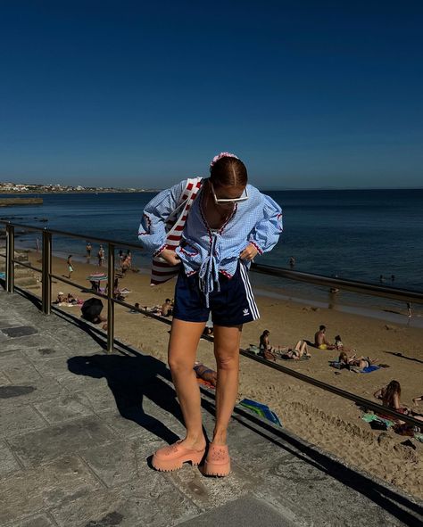 Salty hair and endless blue hues 💙💦🐬🐚🩵 Summer fashion, summer outfit, beach outfit, outfit ideas, outfit inspo, adidas shorts - #ootd #wiwt #outfitoftheday #style #styleinspiration #outfitinspo #igstyle #ootdfashion #summeroutfit #summerinspo #summervibes #summerfashion #europeansummer #beachoutfit Adidas Shorts Outfit, Shorts Ootd, Summer Outfit Beach, Salty Hair, Shorts Outfit, Ideas Outfit, Adidas Shorts, European Summer, Fashion Summer