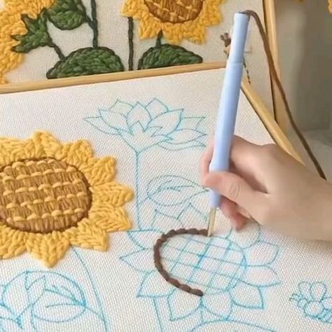 embroidery.video on Instagram: @pixy.embroidery #embroidery #embroideryart #embroiderydesign #flower #flowers #fantasy #art Embroidery Video, Punch Needle Kits, Bantal Sofa, Handmade Christmas Crafts, Punch Needle Patterns, Handmade Embroidery Designs, Punch Needle Embroidery, Needle Punch, Sunflower Art