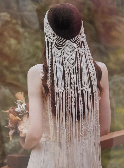 Macrame Wedding Veil, Macrame Veil Tutorial, Macrame Headband Tutorial, Macrame Headpiece, Macrame Headbands, Boho Wedding Veil, Macrame Fashion, Macrame Headband, Macrame Clothes