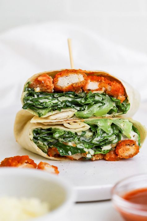 Easy Buffalo Chicken Caesar Wrap Recipe Buffalo Chicken Caesar Wrap, Leftover Chicken Wraps, Chicken Caesar Wrap Recipe, Caesar Wrap, Wraps Recipes Easy, Sushi Bowl Recipe, Chicken Caesar Wrap, Spicy Buffalo Chicken, Easy Buffalo Chicken