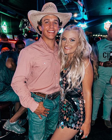 Nfr Couple Outfits, Rodeo Girlfriend, Nfr Fashion 2022 Vegas, Taylor Rousseau, Rodeo Wife, Nfr 2022, Rodeo Couples, Punchy Outfits, Nfr Outfits