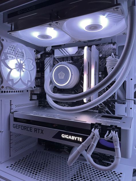 first pc build! all white theme #pcgaming #pcsetup #gaming #gamingsetups #setuptour #desksetup #whitepc #3070 #computer #pcgamer #allwhitepc White Themed Gaming Setup, Gaming Pc Decoration, Pc Building Aesthetic, White Gaming Pc Build, White And Black Pc Build, Computer Build Ideas, White Gaming Pc Setup, All White Pc Build, 4090 Pc Build