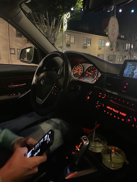 Passenger Princess Fake Snaps, Bmw Inside, Passenger Princess Aesthetic, Friends Party Night, Car Drives, Passenger Princess, Бмв X6, Mercedes G63, Inside Car