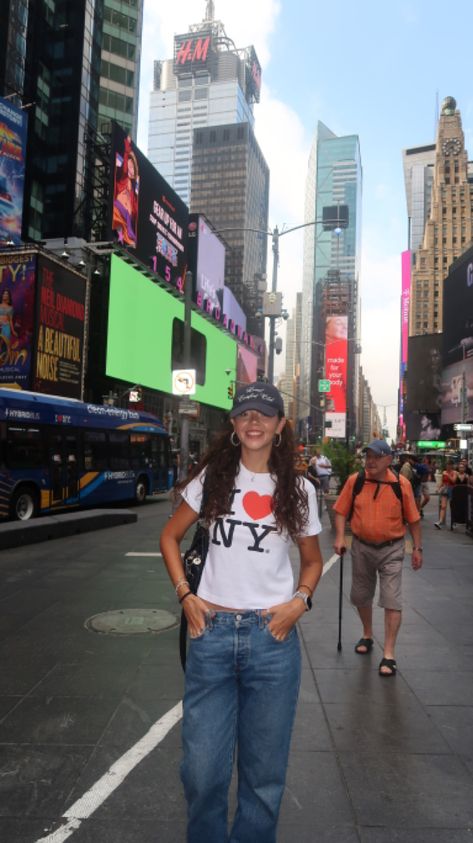 Best Places To Take Pictures In Nyc, Photos To Take In Nyc, Photos To Take In New York, Cute Outfits For New York, Pictures To Take In New York, Usa Style Outfit, Pics In New York, Summer New York Outfits, Outfits For New York