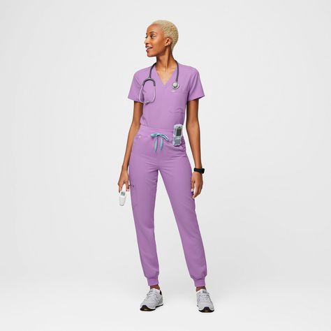 Scrubs Uniform Cute, Green Scrubs, Cute Scrubs, Scrubs Outfit, Scrubs Uniform, Figs Scrubs, Medical Outfit, Blue Scrubs, Trouser Pocket