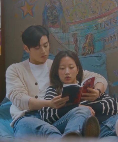 Suho And Jugyeong Kdrama, True Beauty Suho And Jugyeong, Lee Suho, Ramadan Cards, Cha Eun Woo Astro, Pose Fotografi, Lee Soo, Lisa Blackpink Wallpaper, Action Poses