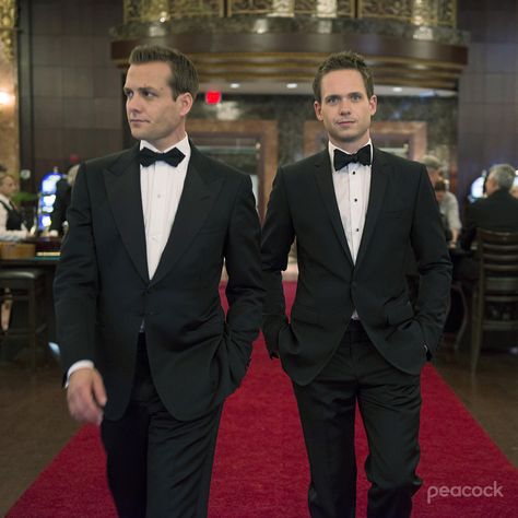 Suits Harvey And Mike, Mike And Harvey, Harvey And Mike, Mike Suits, Mike Ross, Patrick J Adams, Suits Tv Series, Harvey Specter Suits, Suits Harvey