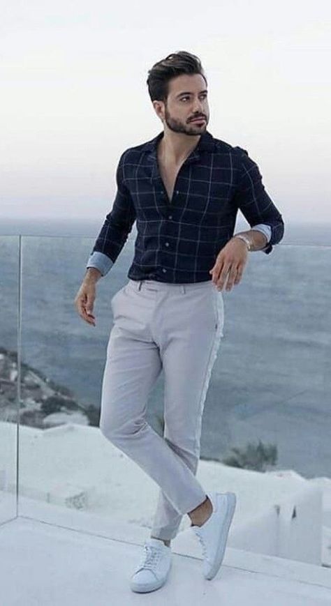 शादी की तस्वीरें, Mens Smart Casual Outfits, Mens Business Casual Outfits, Shirt Outfit Men, Formal Men Outfit, Mens Fashion Blazer, Mens Casual Outfits Summer, Men Fashion Casual Shirts, Formal Mens Fashion