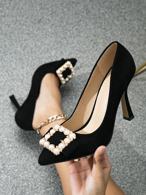 Sepatu Pump, Ootd Simple, Shoes Heels Classy, Heels Classy, Pearl Decor, Stunning Shoes, Fancy Shoes, Satin Pumps