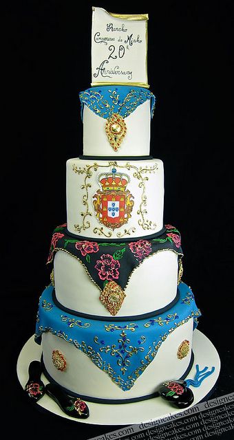 Portuguese "Rancho Camponeses do minho" 20th Anniversary by Design Cakes, via Flickr Portuguese Wedding, Extravagant Wedding Cakes, Portuguese Desserts, Portuguese Cuisine, Specialty Cake, Different Cakes, Take The Cake, Colorful Cakes, Portuguese Recipes