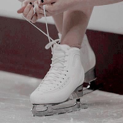 Danielle Victoria, Skate 3, Skating Aesthetic, Ice Skaters, Ice Dance, Figure Skater, White Photo, Hockey Players, Ice Skating