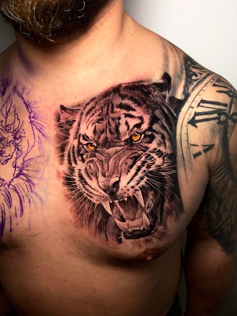 realistic tattoo Tattoo Chest Men, Typographic Tattoo, Big Cat Tattoo, Tattoo Chest, Typography Tattoo, Mens Lion Tattoo, Realistic Tattoo, Chest Piece, Lion Tattoo