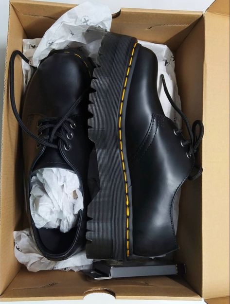 dr. martens platform Platform Dr Martens, Dr Martens Platform, Luxury Lifestyle Dreams, Perfect Shoes, Glow Up?, Dr. Martens, Christmas List, Cute Shoes, Luxury Lifestyle