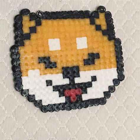 Shiba Inu Perler Beads, Shiba Inu Pixel Art, Aquabeads Ideas, Pearled Bead, Ironing Beads, Hama Art, Crazy Crafts, Perler Ideas, Easy Perler Beads Ideas