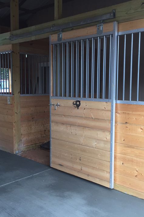 Diy Horse Stalls How To Build, Diy Stall Doors, Easy Horse Stalls, Diy Horse Stalls, Horse Stalls Diy, Stable Inspiration, Simple Horse Barns, Horse Stalls Doors, Custom Horse Stalls