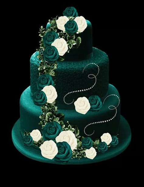 This cake Emerald Green 50th Birthday Cake, Green Cake Quince, Dark Green Quinceanera Theme Cake, Dark Green Quinceanera Cake, Emerald Birthday Cake, Emerald Green Quince Cake, Quinceanera Desserts, Emerald Green Cake Ideas, Emerald Green Birthday Cake