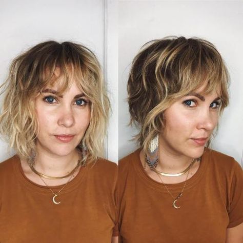 Wavy Shaggy Bronde Bob with Bangs Bronde Bob, Short Textured Hair, Modern Shag Haircut, Short Shaggy Haircuts, Short Shag Haircuts, Shaggy Short Hair, Shaggy Bob, Swept Bangs, Short Shag Hairstyles