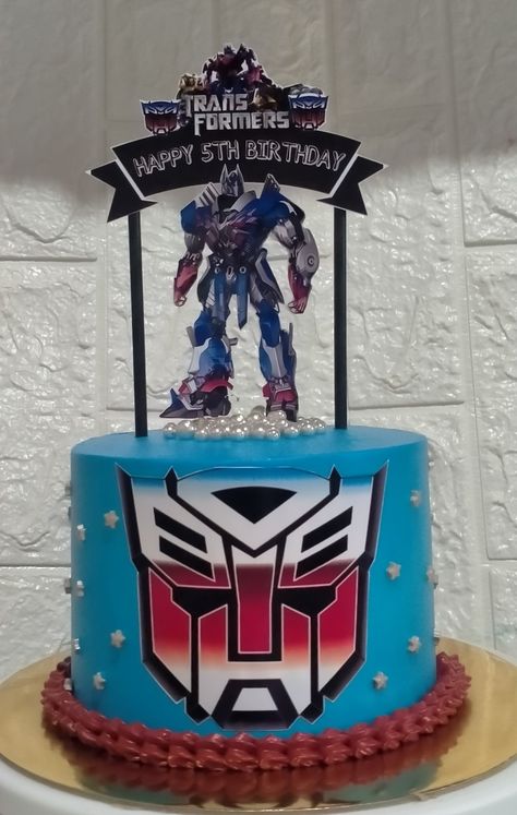 cake for boys Prime Cake, Optimus Prime Cake, Transformers Cake, Transformer Party, Transformer Birthday, Happy 5th Birthday, Simple Birthday, Simple Birthday Cake, Cakes For Boys