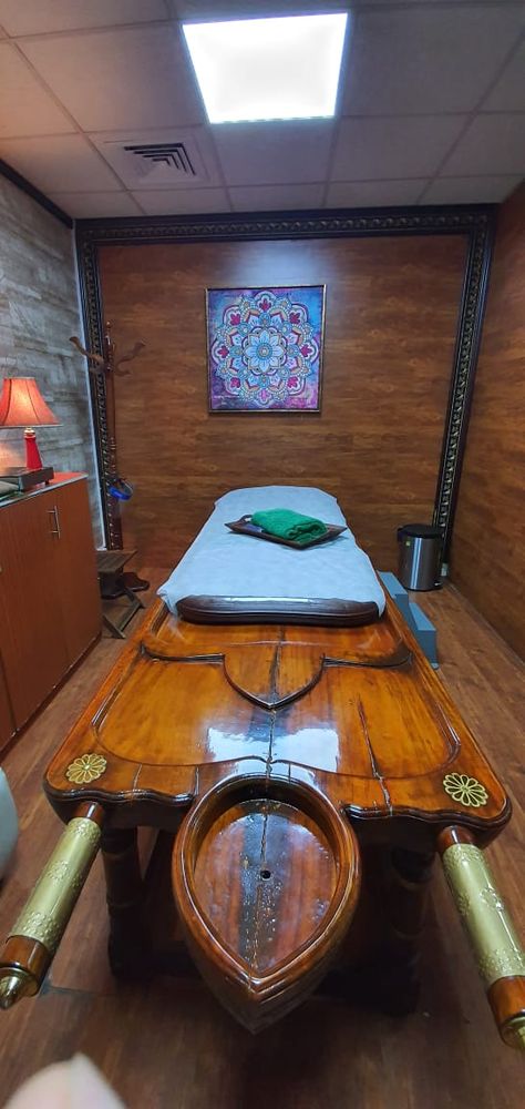 Kerala Ayurvedic Centre Ayurveda Hospital, Ayurvedic Clinic, Ayurvedic Practitioner, Ayurvedic Doctor, Dubai Holidays, Body Tissues, Herbal Oil, Full Body Massage, Body Massage