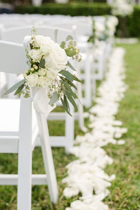 Aisle Decor For Outdoor Wedding, Wedding Ceremony Aisle Decor Indoor, Isle Flowers Wedding, Petals Down Aisle, White Chairs Wedding, Wedding Basics, Isle Decorations, Outdoor Wedding Ceremony Aisle, Sept Wedding