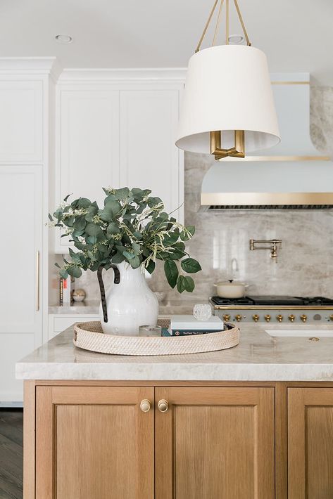 Kitchen Remodel before and after Eucalyptus Decor Home, Decor Home Bathroom, Eucalyptus Decor, Eucalyptus Arrangement, Dark Brown Kitchen, Backsplash Trends, Kitchen Backsplash Trends, Blue White Kitchens, White Oak Kitchen