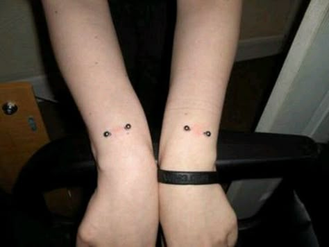 i LOVE these...i picture mine to be closer to the hand on the actual wrist. Wrist Piercing, Cool Piercings, Piercing Ideas, Body Piercings, When I Grow Up, Piercing Tattoo, Body Mods, My Account, Tattoos And Piercings