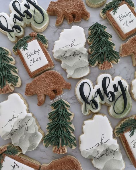 Bearly Wait Shower Theme, Woodsy Gender Reveal, Gender Reveal Woodland Theme, Forest Themed Gender Reveal, Baby Boy Shower Cookie Ideas, Winter Forest Theme Baby Shower, Gender Reveal Forest Theme, Woodland Sugar Cookies Baby, Winter Woodland Cookies