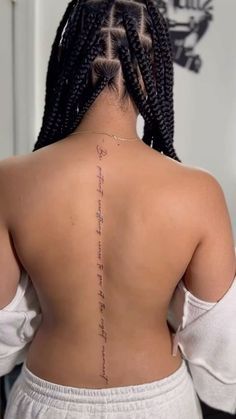 Spine Tattoos For Women Black, Spine Tattoos Black Women, Tattoos Black Women, Spine Tattoos For Women, Cute Nike Outfits, Bad Tattoos, Back Tattoo Women, Dainty Tattoos, Spine Tattoos