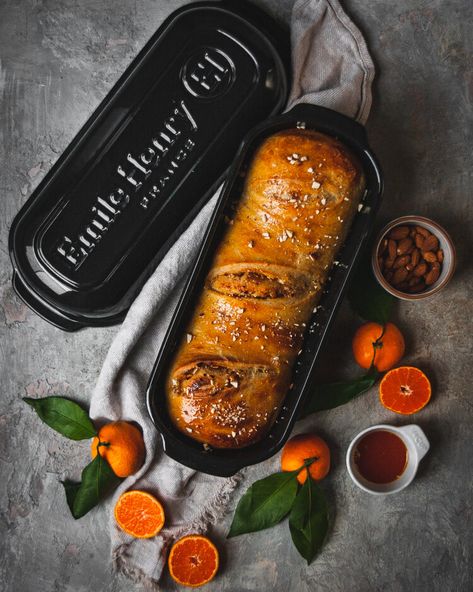 Emile Henry Bread Loaf Baker Recipes, Emile Henry Bread Recipes, Pan Bread Recipe, Italian Loaf, Red Star Yeast, Cinnamon Bun Recipe, Basil Bread, Orange Bread, Delicious French Toast