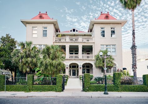 Hotel Havana San Antonio, Bunkhouse Hotels, Mediterranean Revival Architecture, Jw Marriott San Antonio, Hotel Emma, Open Hotel, San Antonio Riverwalk, Events Place, Luxury Collection Hotels