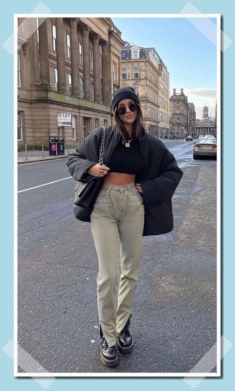 Nyc Outfit Ideas Winter, Philly Outfit Winter, Simple New York Outfits, Cold Outfits Going Out, Nice Cold Weather Outfits, Cute Lunch Date Outfits Fall, Winter Fashion Outfits Street Style, European Fashion Inspo Outfits, Clean Girl Street Style