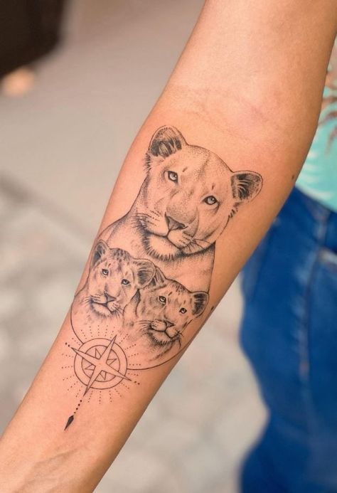 Lioness Tattoo Design, Female Lion Tattoo, Photos Tattoo, First Tattoo Ideas, Lion Art Tattoo, Baby Tattoo Designs, Lion Tattoos, Animal Tattoo Ideas, Tatoo Inspiration