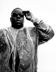 THE notorious big! m THE notorious big! my favorite artist of all time. RIP Biggie Smalls Black And White, Coogi Sweater, 2 Chainz, Real Hip Hop, Biggie Smalls, Notorious Big, Lil Pump, Hip Hop Artists, New Rock