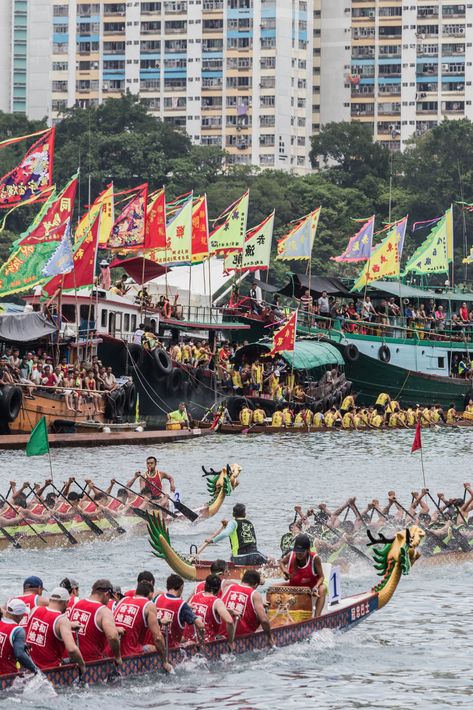 Today is the dragon boat festival! Keep up and fighting! You can learn more at the link. #followme#dragonboat#hongkong#travel Dragon Boating Racing, Warring States Period, Festivals Around The World, Dragon Boat Festival, Dragon Boat, Boat Race, China Travel, Birds Eye View, Water Crafts