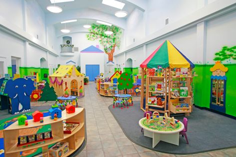 Daycare Rooms, Home Day Care, Me Images, Daycare Design, Daycare School, Classroom Layout, Small Nurseries, School Creative, Chesapeake Va