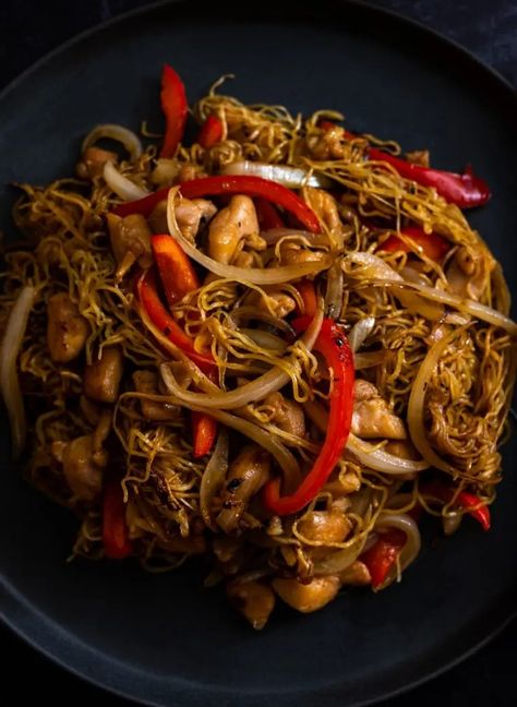 Soy Sauce Chicken Chow Mein Recipe Easy Chow Mein Sauce, Chicken Chow Mein Sauce Recipe, One Pot Chicken Chow Mein, Healthy Chicken Chow Mein Recipe, Chicken Chow Mein With The Best Sauce, Soy Sauce Chicken, Chow Mein Recipe, Chicken Chow Mein, Chow Mein Noodles