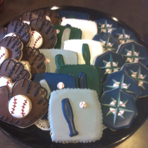 Seattle #Mariners...GO M's! Seattle Mariners Birthday Party, Seahawks Super Bowl, Seattle Style, Mariners Baseball, Sports Girl, Seattle Sports, Yadier Molina, Buster Posey, Dream Party