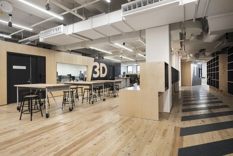 3D Printing Lab Ideation Room, Makerspace Design, Steam Classroom, Maker Labs, Tech Room, Design Studio Workspace, Laboratory Design, Showroom Interior Design, Parsons School Of Design