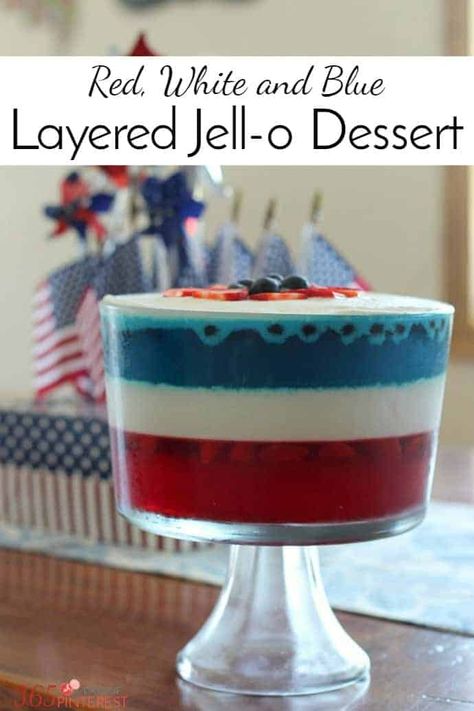 4th Of July Trifle Desserts, 4th Of July Trifle, Recipes For 4th Of July, Jello Salad Recipes, 4th Desserts, Red White And Blue Jello, Red White And Blue Fruit, Jello Dessert, Layered Jello