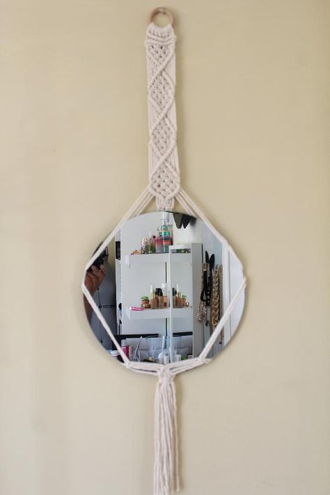 Bohemian Mirror, Car Mirror Decorations, Macrame Mirror, Wall Mount Jewelry Organizer, Eclectic Living, Mirror Hanging, Frameless Mirror, How To Hang, Boho Macrame