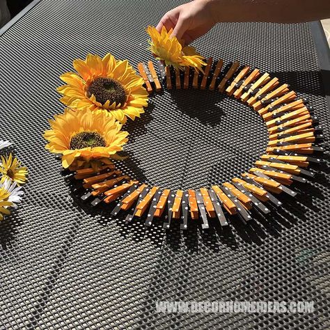 Sunflower Clothespin Wreath Step 5 Sunflower Clothespin Wreath, Dye Clothespins, Barn Quilts For Sale, How To Make Sunflower, Clothespin Wreath, Loopy Bow, Accent Wall Stencil, Scrabble Wall Art, Clothes Pin Wreath