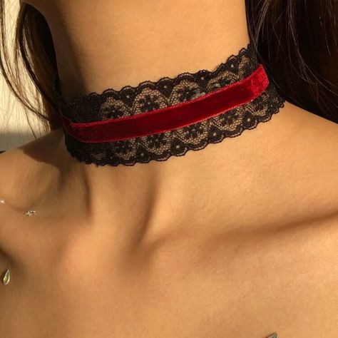 This Unique Piece Is A Wonderful Addition To Your Wardrobe And Your Style; Sure To Get Lots Of Compliments! Gsun0n50200j2nl Red Lace Choker, Diy Lace Choker, Halloween Accessories Jewelry, Goth Floral, Fabric Choker, Hoco Inspo, Red And Black Outfits, Red Choker, Lace Choker Necklace